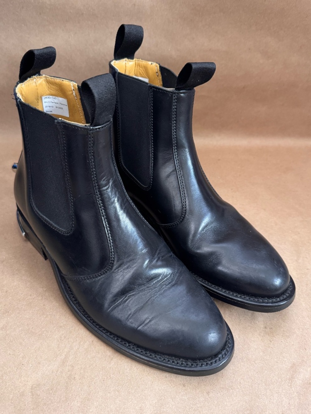 Boulet Black Leather Institutional Congress Chelsea Boots w Spurs. Size 6.5 C
